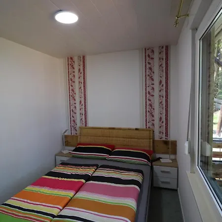 Haus Am See Mit Sauna - Kek4 *